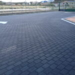 Adoquín hormigón liso negro y blanco en Villanueva de la Jara | Prefabricados de la Jara | Adoquines Albacete y Madrid | Metodología BIM